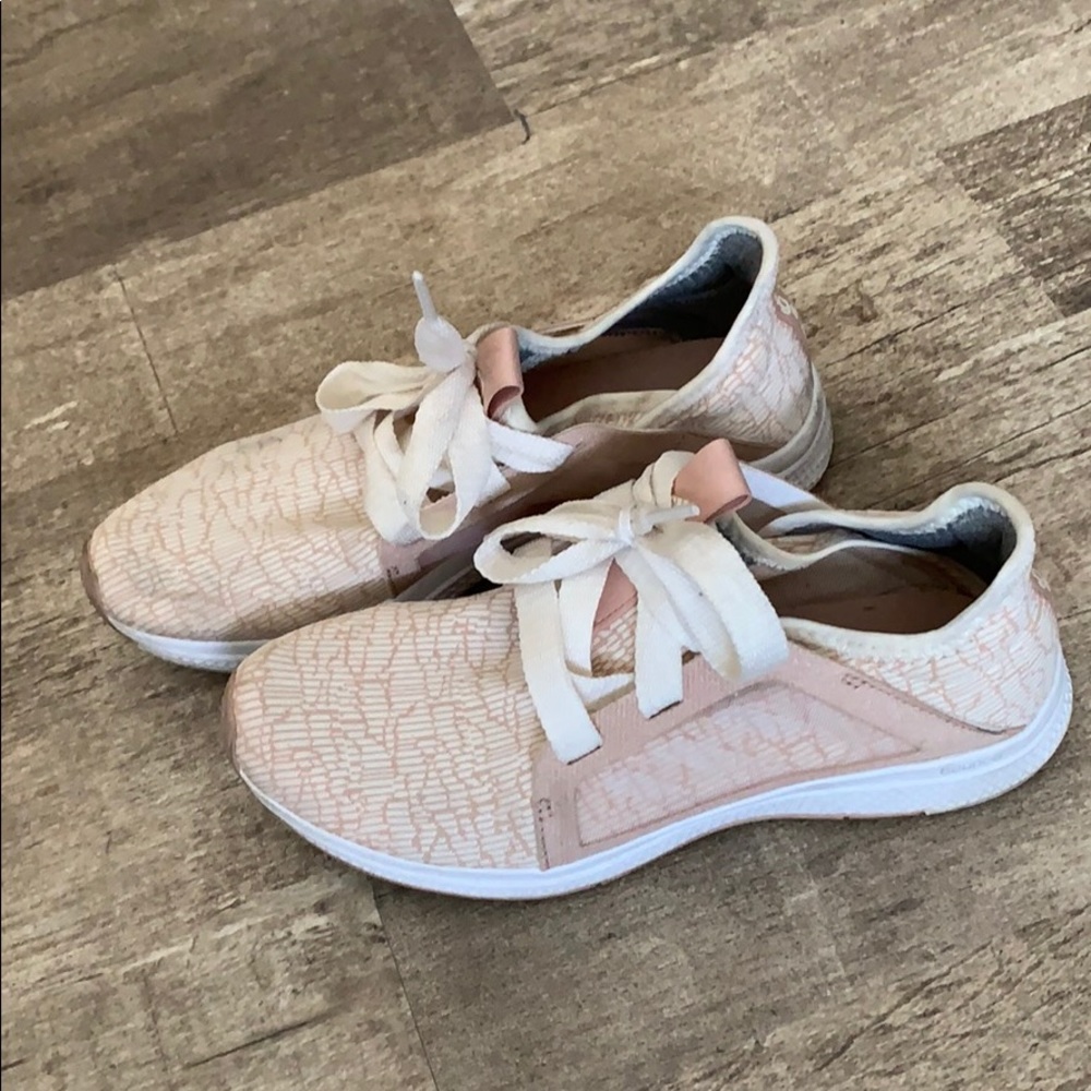 ADIDAS Bounce Shoes